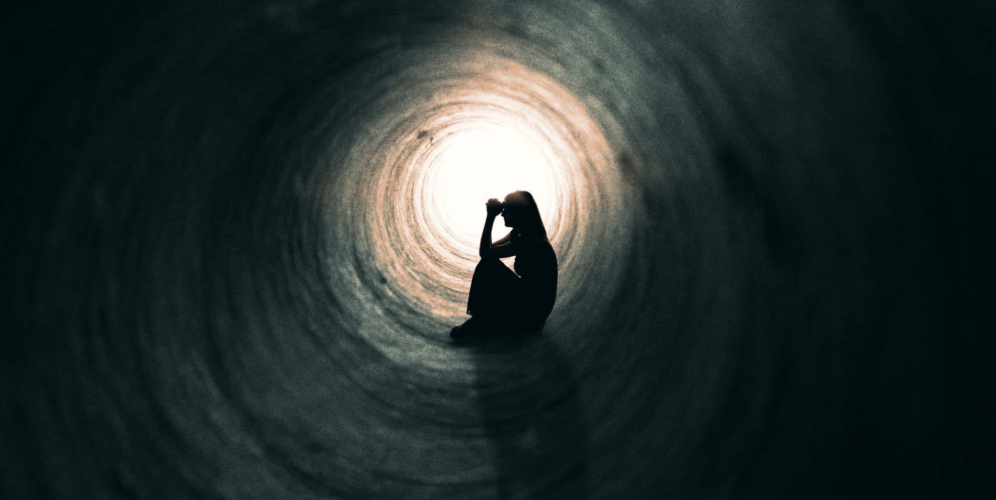 SNW-Website-Darkness-and-I-2000x1005